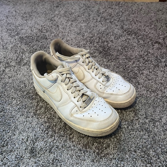 These are white Nike air forces. - Picture 1 of 5